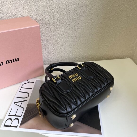 Miu Miu bowling bag - Picture 5 of 9